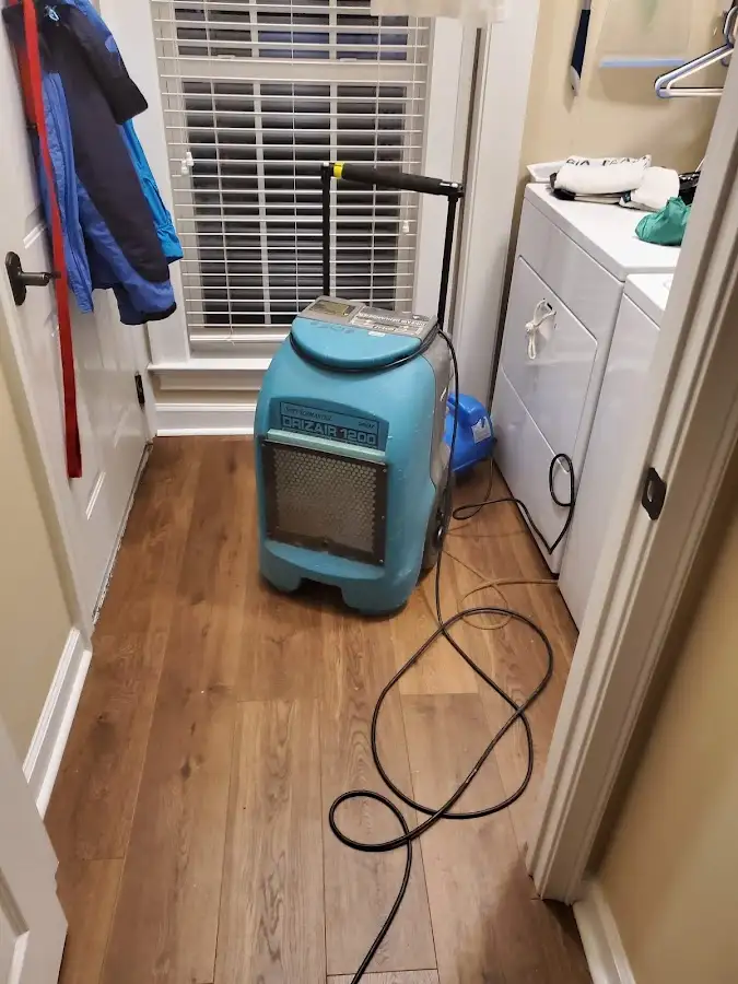 Commercial dehumidifier deployed for Crawl Space Restoration in Slinger